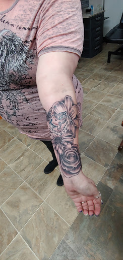 Explore 9/11 tattoo ideas, creative tattoo ideas in Enid, available at IRONHORSE TATTOO & BODY PIERCING STUDIO,LLC