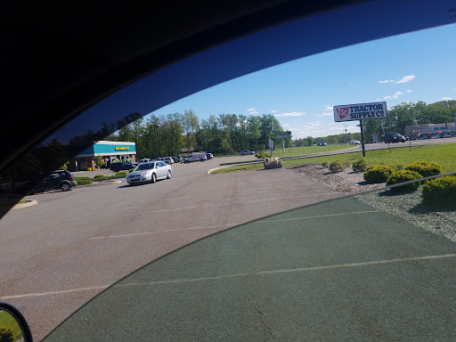 Home Improvement Store «Tractor Supply Co.», reviews and photos, 2970 PA-940, Pocono Summit, PA 18346, USA