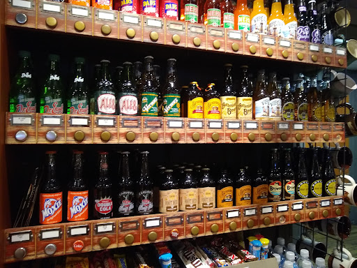 American Restaurant «Cracker Barrel Old Country Store», reviews and photos, 4680 Lenoir Ave, Jacksonville, FL 32216, USA