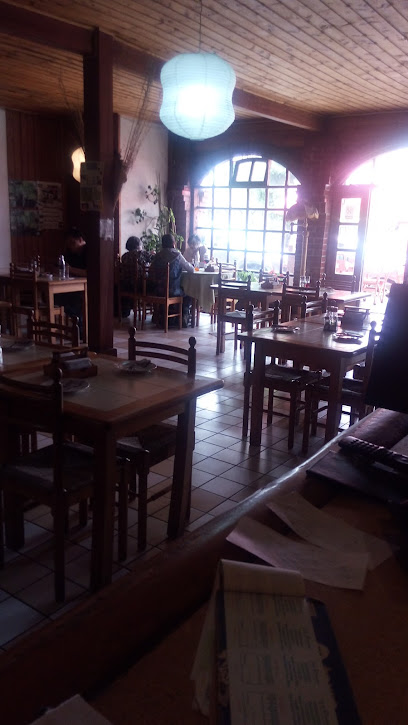 Restaurant Las Brasas - Av. Pedro de Valdivia 529, 4930581 Villarrica, Araucanía, Chile