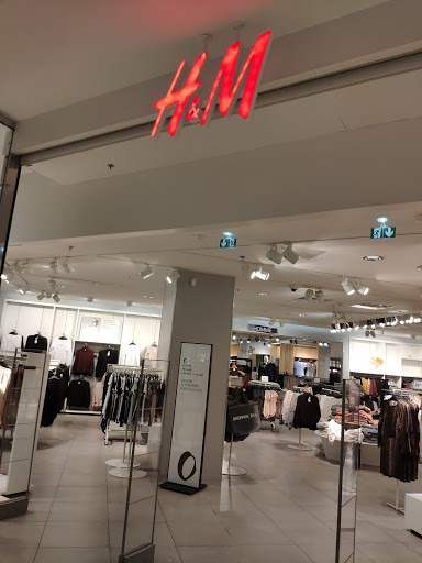 H&M