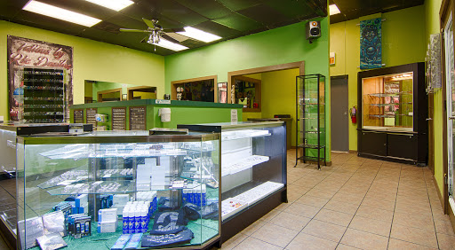 Tattoo Shop «Dungeon Body Piercing & Tattoos», reviews and photos, 10014 University Blvd, Orlando, FL 32817, USA