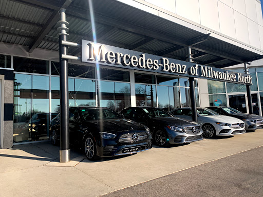 Car Dealer «Umansky Motor Cars», reviews and photos, 1400 W Silver Spring Dr #101, Milwaukee, WI 53209, USA