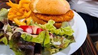 Sandwich au poulet du Restaurant français Restaurant Brasserie Bar La Crémaillère à Saint-Laurent-sur-Mer - n°5