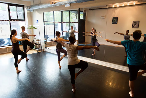 7017 N Glenwood Ave, Chicago, IL 60626, USA