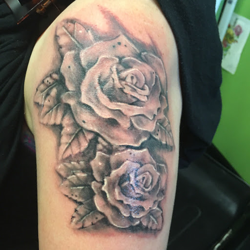 Tattoo Shop «Adrenaline Tattoo Studio», reviews and photos, 30512 23 Mile Rd, Chesterfield, MI 48047, USA