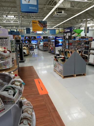 Discount Store «Walmart», reviews and photos, 3990 Nesconset Hwy, Setauket- East Setauket, NY 11733, USA