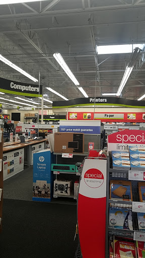 Office Supply Store «Staples», reviews and photos, 12070 Lakewood Blvd, Downey, CA 90242, USA