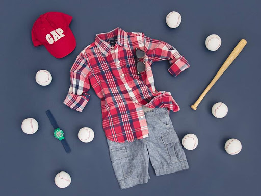 Clothing Store «Gap Outlet», reviews and photos, 423 86th St, Brooklyn, NY 11209, USA