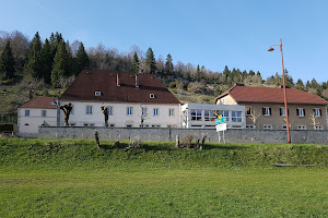 École de La Cluse-et-Mijoux