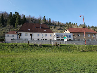 École de La Cluse-et-Mijoux