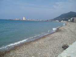 Guinguette beach'in fotoğrafı uzun koy ile birlikte