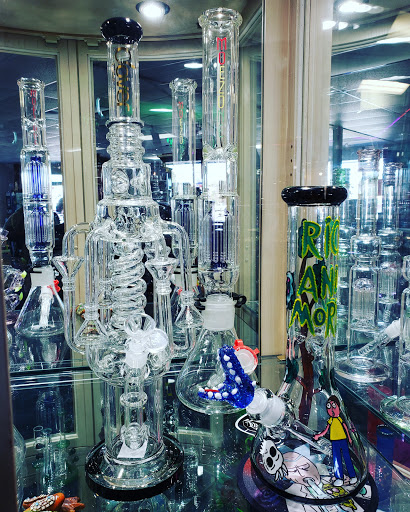 Tobacco Shop «Smoke & Vape», reviews and photos, 1185 Old Dixie Hwy A2, Vero Beach, FL 32960, USA