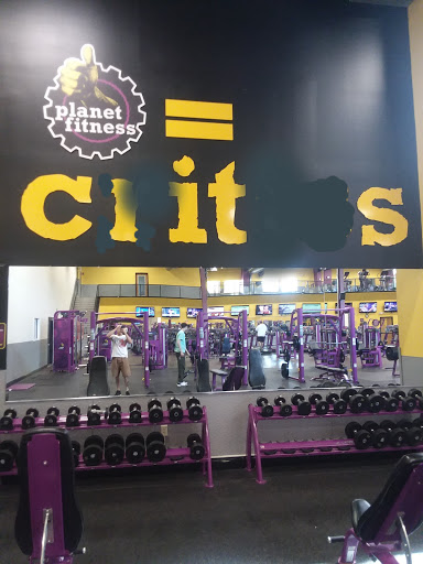 Gym «Planet FItness», reviews and photos, 836 Foxon Rd, East Haven, CT 06513, USA