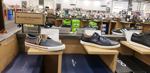 Shoe Store «DSW Designer Shoe Warehouse», reviews and photos, 10015 E Independence Blvd, Matthews, NC 28105, USA