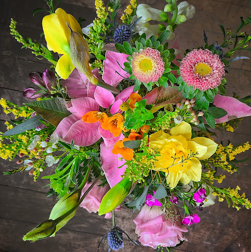 Florist «Buss Flower Shop», reviews and photos, 322 N Milwaukee Ave, Libertyville, IL 60048, USA