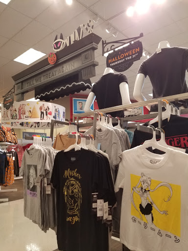 Department Store «Target», reviews and photos, 100 Upland Square Dr, Pottstown, PA 19464, USA