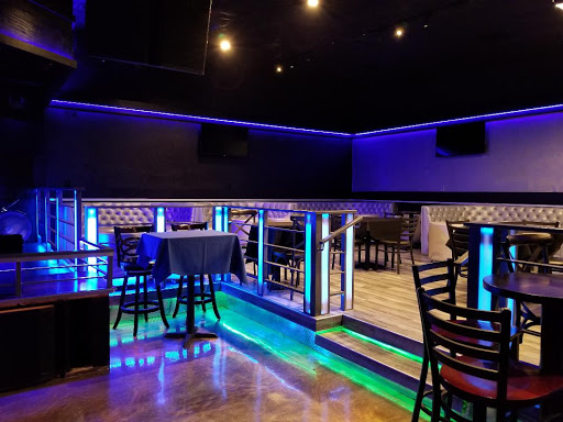 VLounge Bar And Night Club