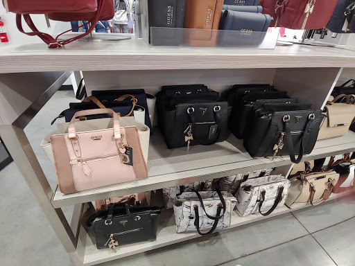 Clothing Store «GUESS Factory», reviews and photos, 100 Citadel Dr Suite 600, Commerce, CA 90040, USA