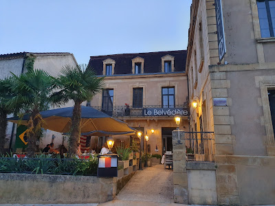 Le Belvedere de Belves Bar à Pays-de-Belvès