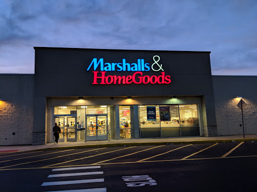 Shopping Mall «Hudson Mall», reviews and photos, 701 NJ-440, Jersey City, NJ 07304, USA