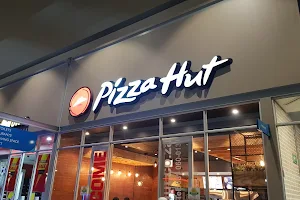 Pizza Hut Liberty Mall image