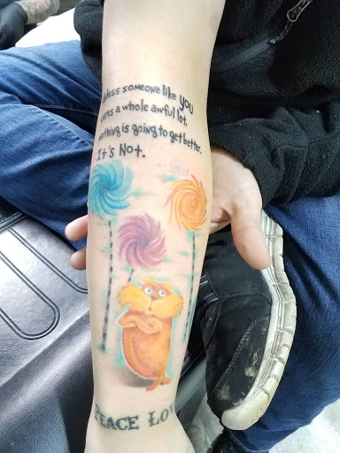 Tattoo Shop «Canalside Tattoo Company, LLC», reviews and photos, 540 Main St, Medina, NY 14103, USA