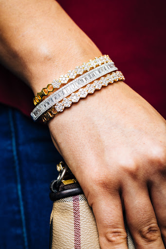 Jewelry Store «Select Jewelers, LLC», reviews and photos, 2221 S Voss Rd, Houston, TX 77057, USA