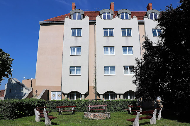 Hozzászólások és értékelések az Hotel Furmint-ról