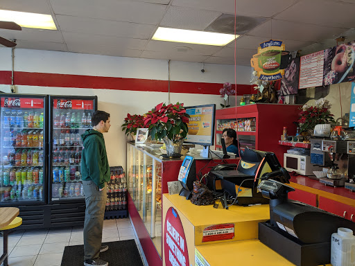 Royal Donuts, 1880 W Carson St E#, Torrance, CA 90501, USA, 