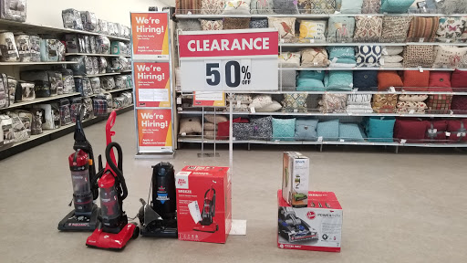 Shopping Mall «Golden Acres Shopping Center», reviews and photos, Oak Tree, South Plainfield, NJ 07080, USA