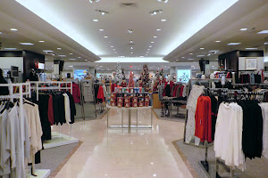 Dillard's