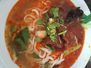 Photo n°34 de Mian Guan à Paris ()