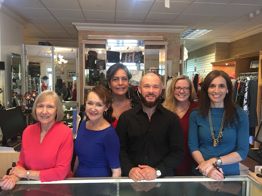 Boutique «Designing Women Boutique», reviews and photos, 1226 N Tamiami Trail, Sarasota, FL 34236, USA