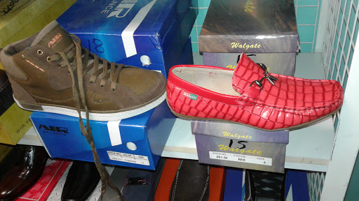 Beauty Salon «Natural Eyebrows Threading», reviews and photos, 5030 Poplar Level Rd, Louisville, KY 40219, USA