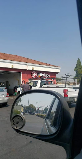 Oil Change Service «Jiffy Lube», reviews and photos, 229 E St, Marysville, CA 95901, USA