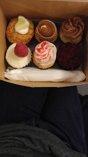 Bakery «Vanilla Bake Shop», reviews and photos, 512 Wilshire Blvd, Santa Monica, CA 90401, USA