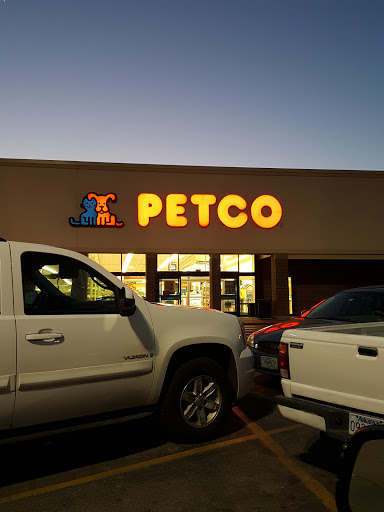 Petco Animal Supplies, 1207 S Caraway Rd, Jonesboro, AR 72401, USA, 