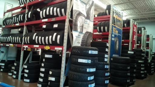 Tire Shop «Walmart Tires & Auto Parts», reviews and photos, 19501 NW 27th Ave, Miami Gardens, FL 33056, USA