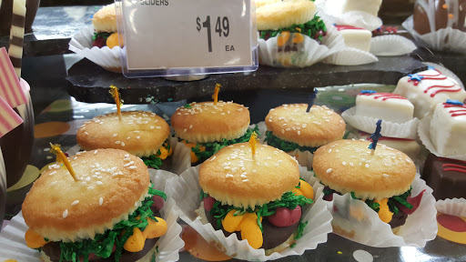 Grocery Store «Quality Food Center», reviews and photos, 1801 N 45th St, Seattle, WA 98103, USA