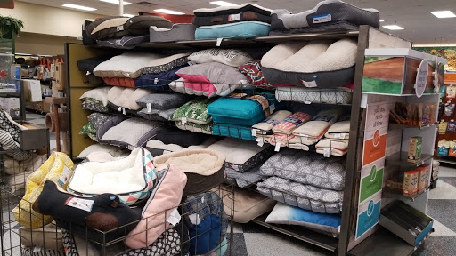 Pet Supply Store «Petco Animal Supplies», reviews and photos, 450 N Rte 17, Paramus, NJ 07652, USA
