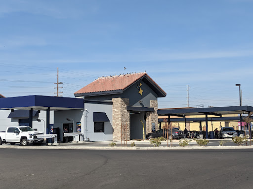 Mister Car Wash en Hanford