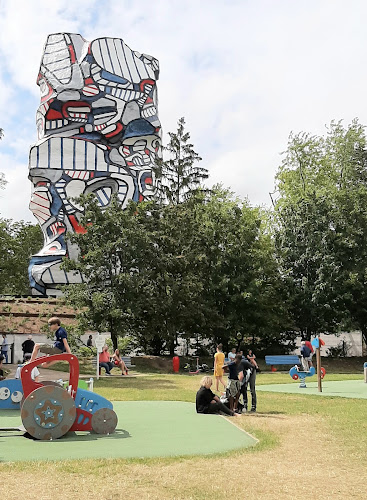 La Tour aux Figures à Issy-les-Moulineaux