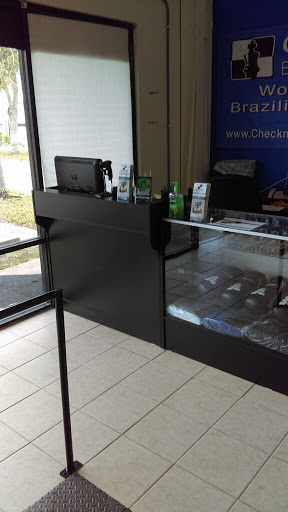 Martial Arts School «Relentless Mixed Martial Arts & Fitness Tampa», reviews and photos, 120 Commerce Blvd #2b, Oldsmar, FL 34677, USA