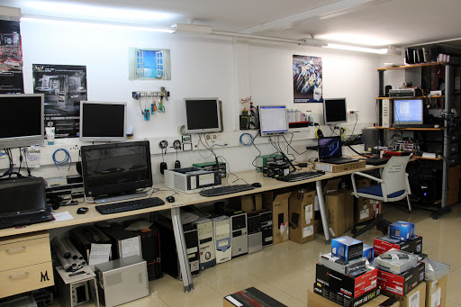 Ofimatica Plaza Hermanos S. L. en Melilla, Melilla