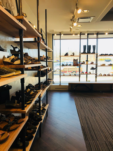 Shoe Store «Benjamin Lovell Shoes», reviews and photos, 525 Glen Eagle Square, Glen Mills, PA 19342, USA