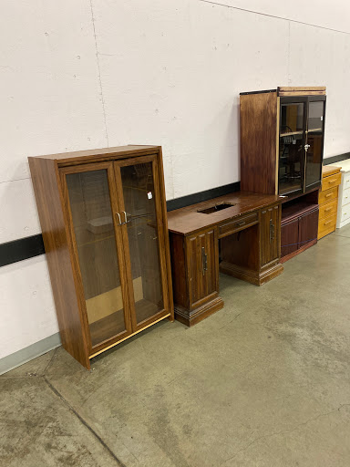Non-Profit Organization «Goodwill Outlet», reviews and photos, 5950 NE 122nd Ave, Portland, OR 97230, USA