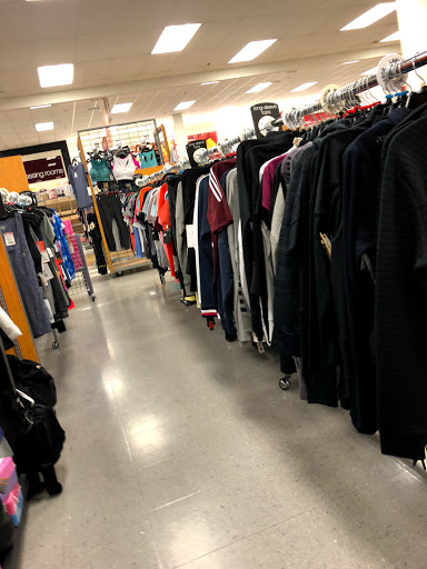 Department Store «T.J. Maxx», reviews and photos, 99 Gateway Dr, Mechanicsburg, PA 17055, USA