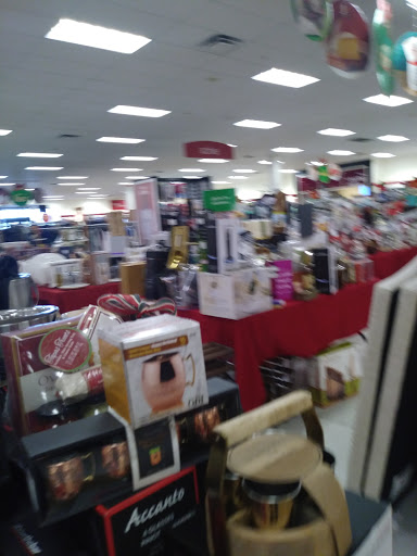 Department Store «T.J. Maxx», reviews and photos, 9 Mozzone Blvd #300, Taunton, MA 02780, USA