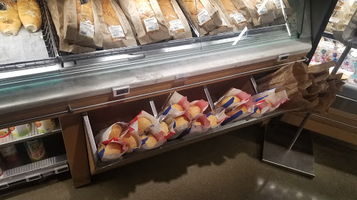 Supermarket «Cermak Fresh Produce», reviews and photos, 4000 W Diversey Ave, Chicago, IL 60639, USA